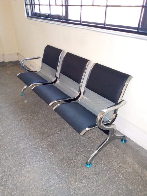 Visitors Waiting Bench "Padded" - Image 4