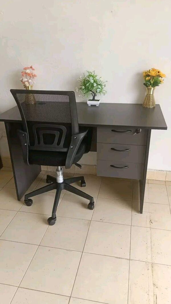 Office /Gaming/Study Desk Plus Chair