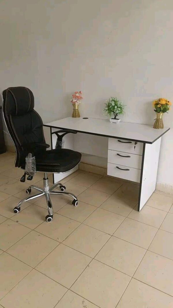 Office /Gaming/Study Desk Plus Chair