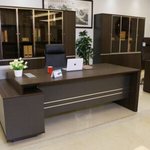1.8 Meters Executive Desk